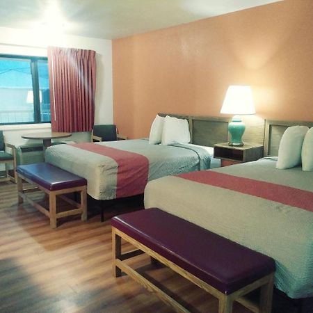 Motel 6-Madras, Or Екстериор снимка