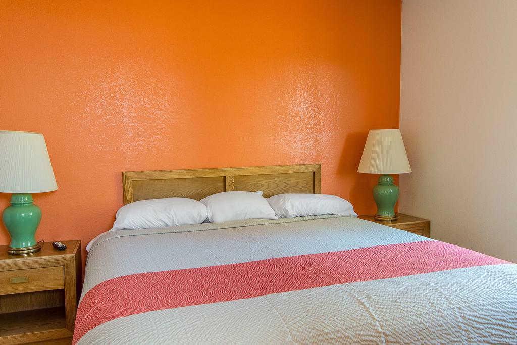 Motel 6-Madras, Or Екстериор снимка